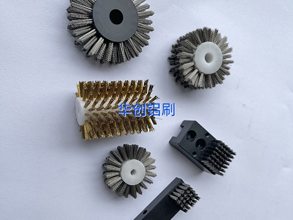 清掃器毛刷輥的作用是什么？